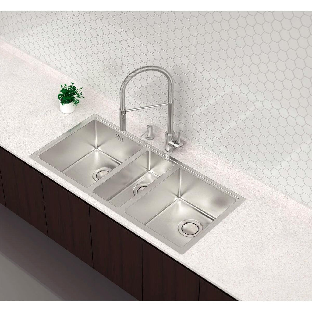 Misturador Monocomando Tramontina Versatile em Aço Inox com Bica Móvel