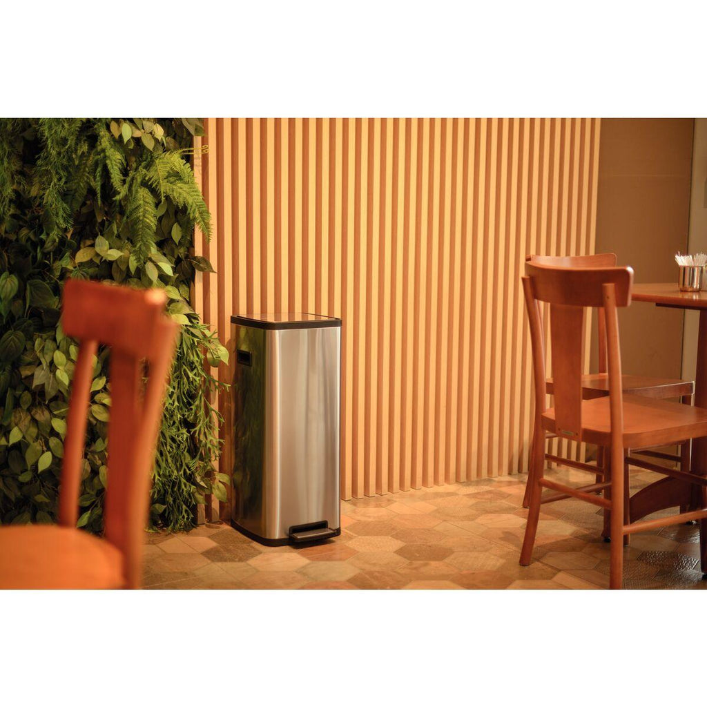 Lixeira Tramontina Octos 20 Litros em Aço Inox com Balde Removível e Pedal